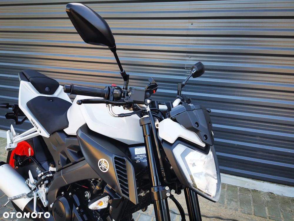 Yamaha MT - 13