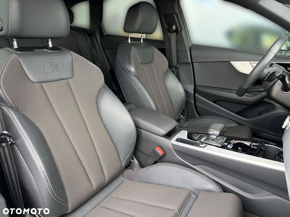 Audi A4 Avant 35 TFSI mHEV S Line S tronic - 16
