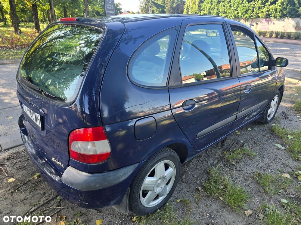 Renault Scenic 1.6 16V Alize - 2