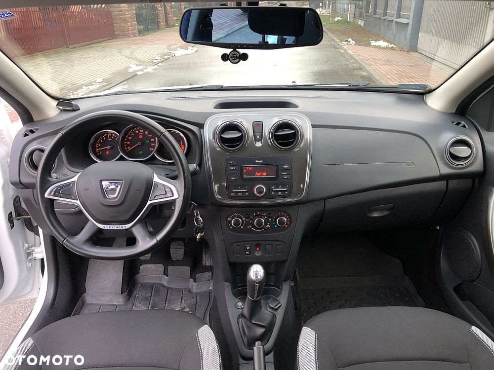 Dacia Sandero Stepway 0.9 TCe Laureate - 12