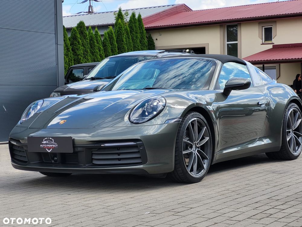 Porsche 911 Targa 4 - 1