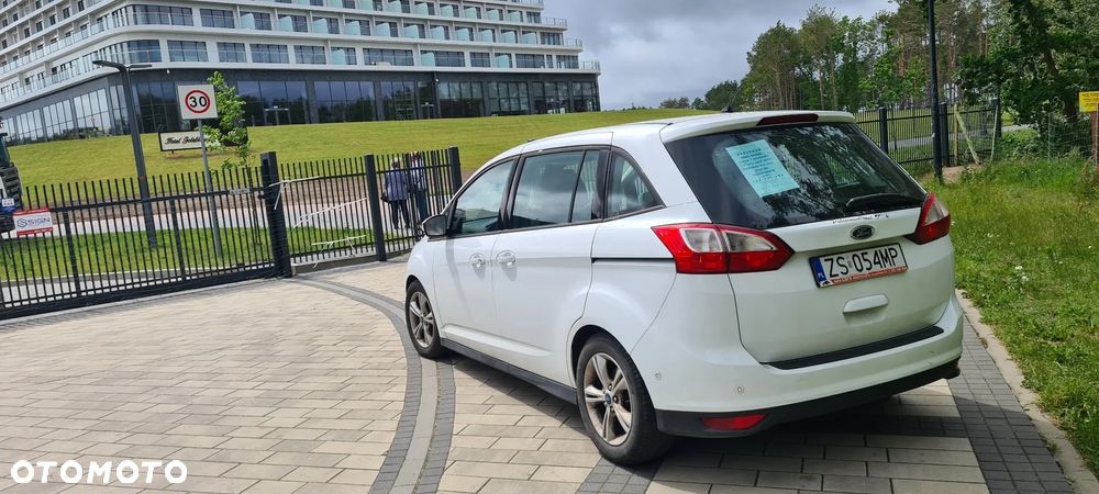 Ford Grand C-MAX - 7