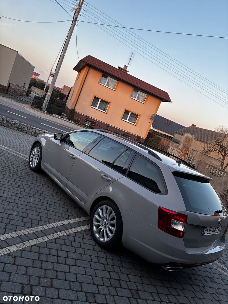 Skoda Octavia 2.0 TDI RS - 8