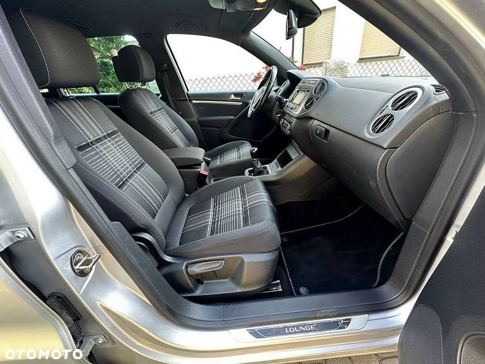 Volkswagen Tiguan - 11