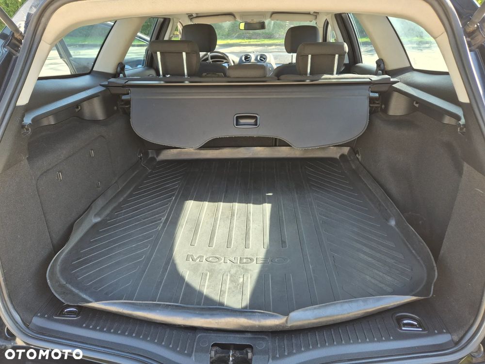 Ford Mondeo 2.0 TDCi Titanium - 15