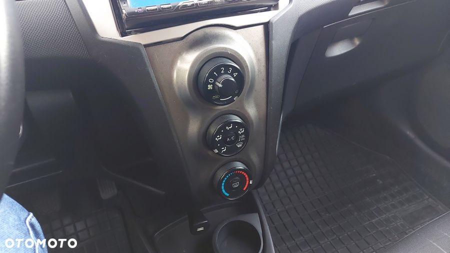 Toyota Yaris 1.33 VVT-i Cool - 20