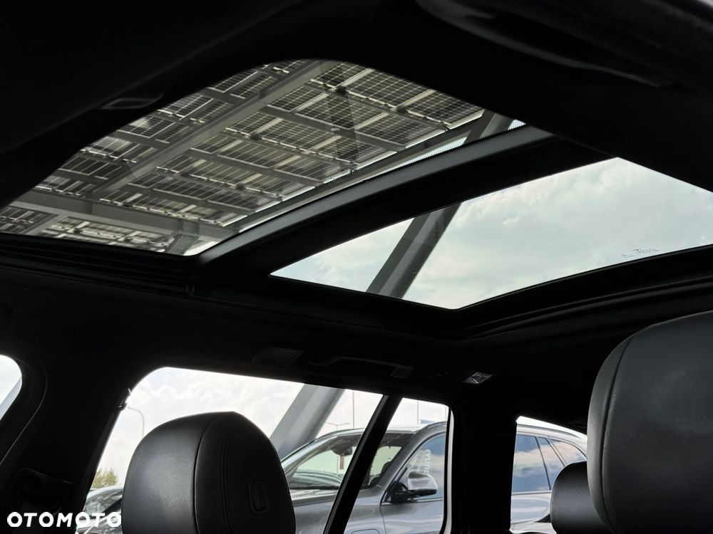 BMW Seria 5 520d xDrive Luxury Line - 28