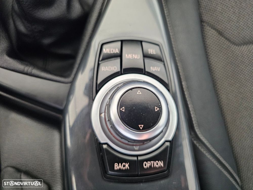 BMW 116 d Line Sport - 19