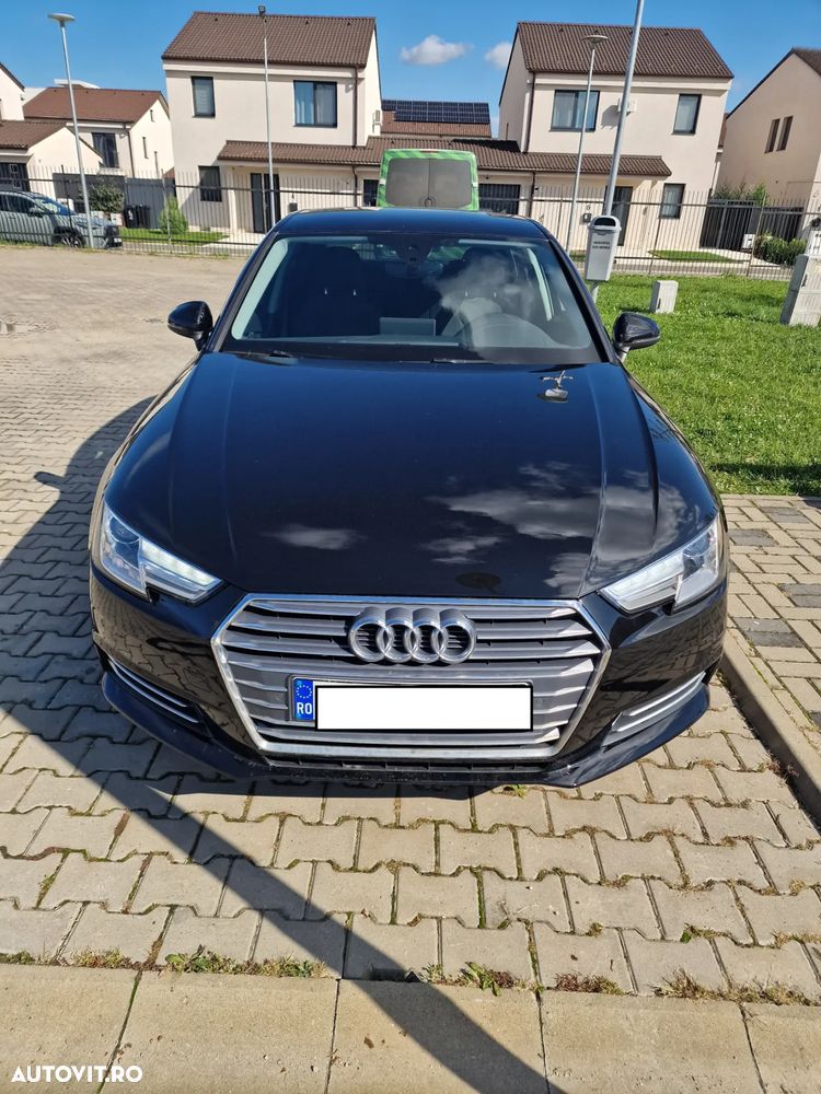 Audi A4 2.0 TDI S tronic - 1