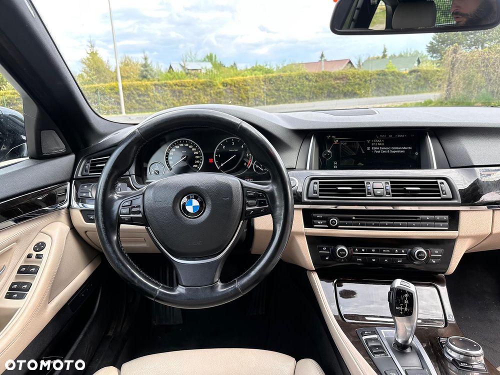 BMW Seria 5 525d Luxury Line - 5