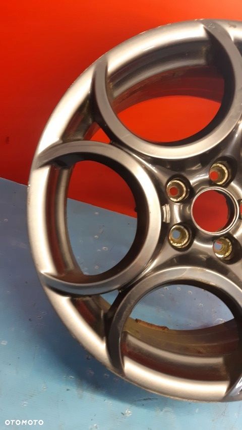 Felga Aluminiowa Alfa Romeo 18cali 7.5J et41 156093277 - 2