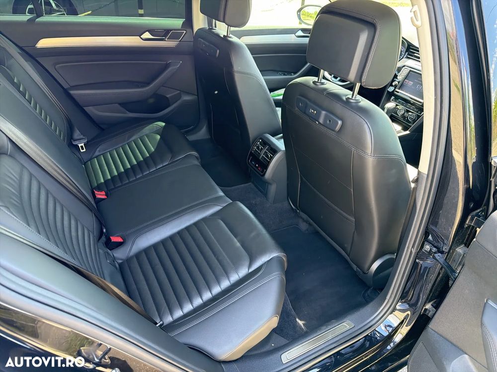 Volkswagen Passat 2.0 TDI DSG 4Motion Highline - 14