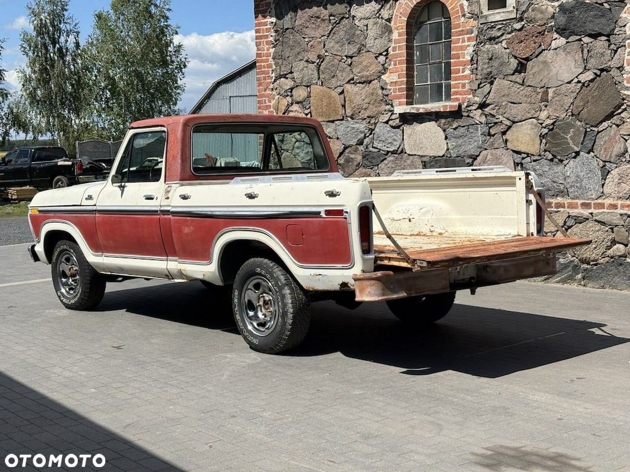 Ford Inny - 5