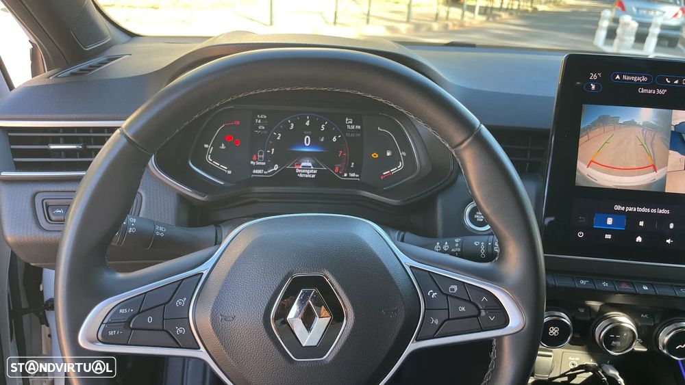 Renault Clio - 7
