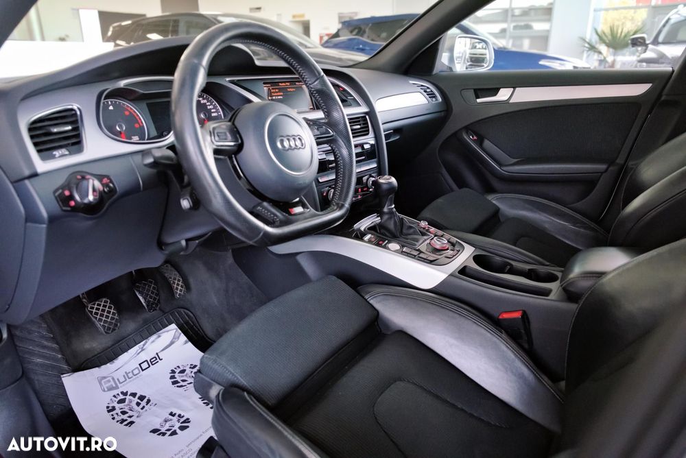 Audi A4 Avant 2.0 TDI DPF clean quattro S line Sportpaket - 14