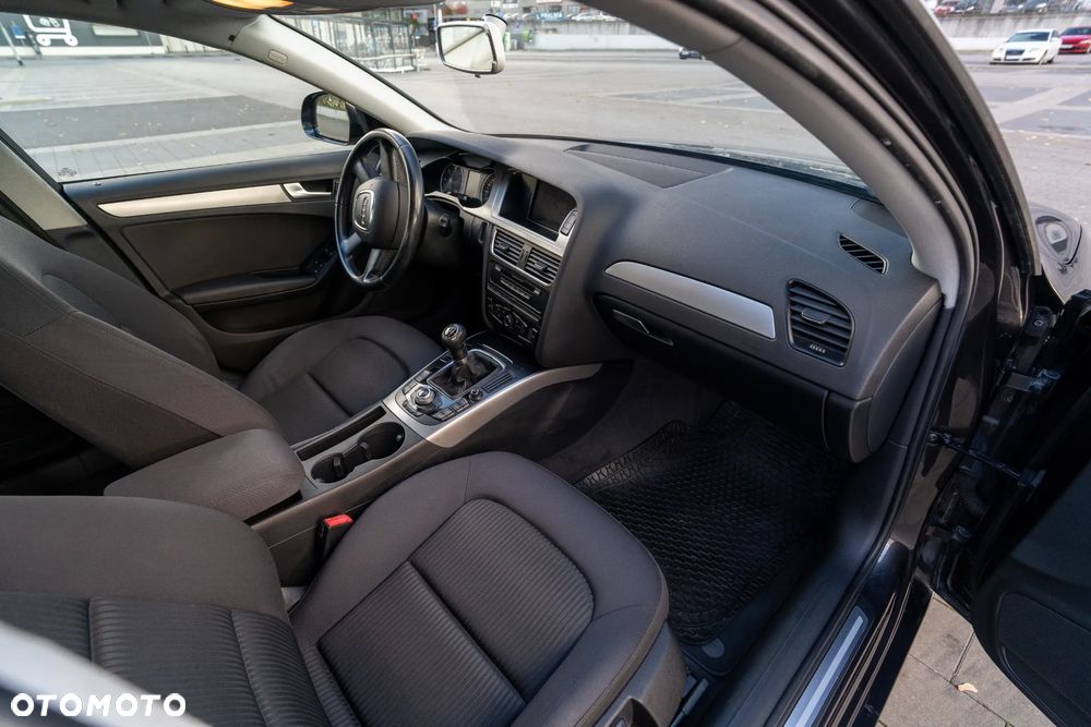 Audi A4 Limousine 2.0 TDI DPF Ambition - 12