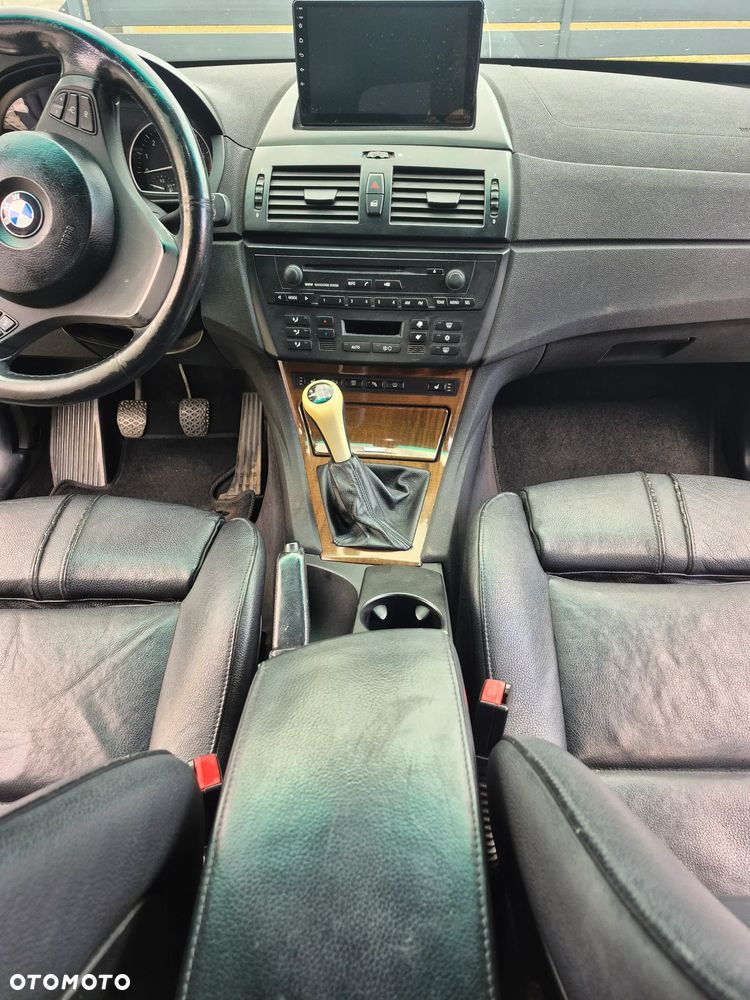 BMW X3 2.5i - 23
