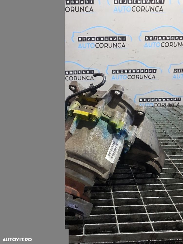 Cutie de Tranfer Grup Fata BMW X5 E70 3.0 2007 - 2010 235CP Automata 6 Trepte M57 (724) ... - 3