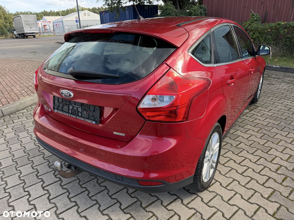 Ford Focus 2013 photo 3