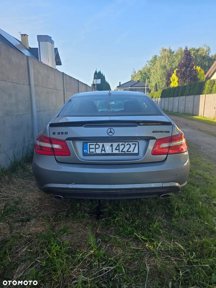 Mercedes-Benz Klasa E 350 CDI DPF BlueEFFICIENCY 7G-TRONIC Avantgarde - 4