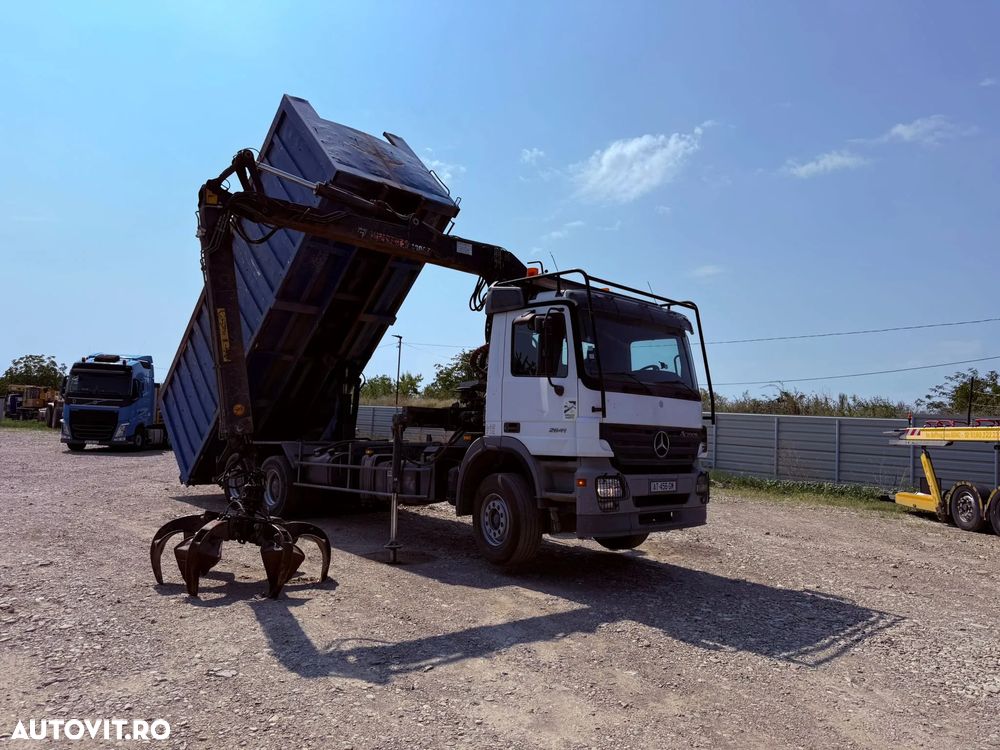 Mercedes-Benz 2641 - 11