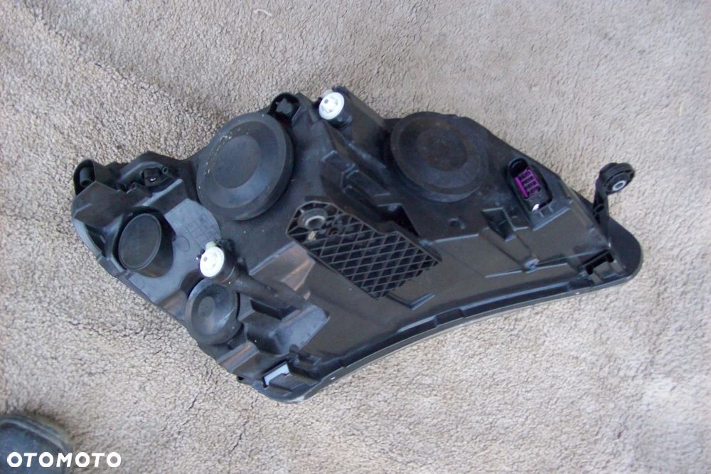 LAMPA PRZEDNIA LEWA SKODA SUPER B III EUROPA ROK 15/19 - 7