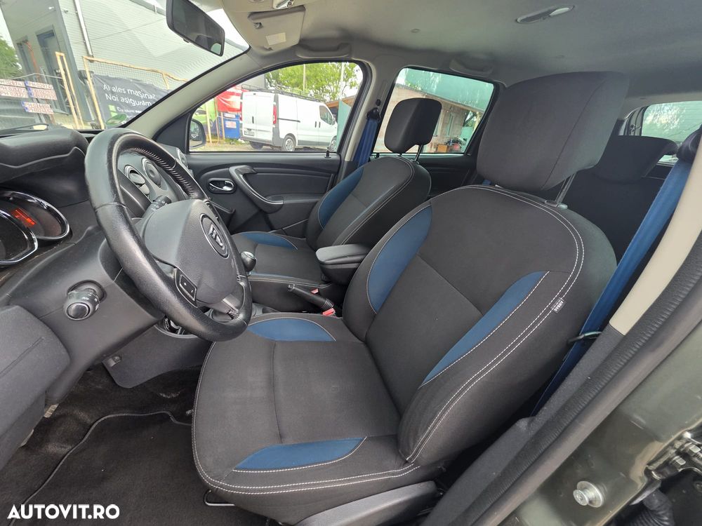 Dacia Duster 1.5 dCi 4x4 Prestige - 8