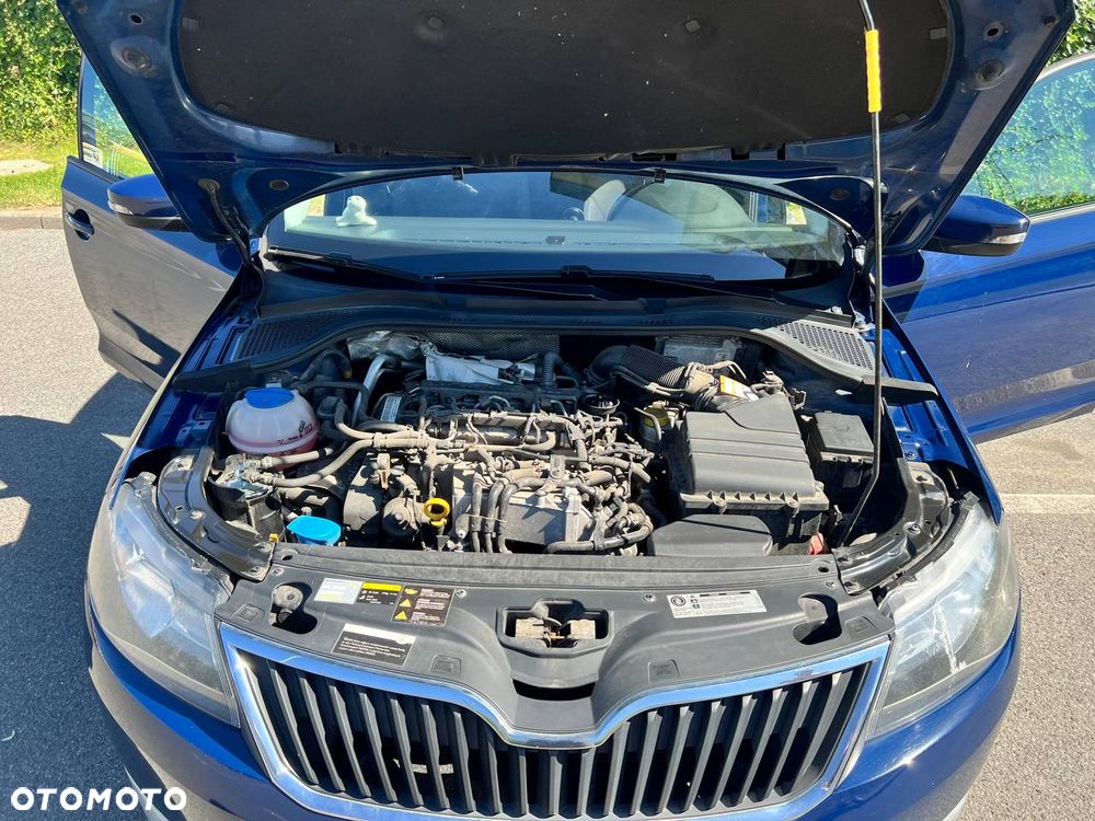 Skoda RAPID Spb 1.6 TDI DPF Style - 33