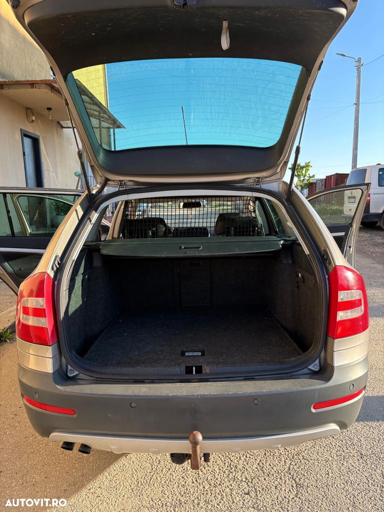 Skoda Octavia 2.0 TDI 4x4 - 11