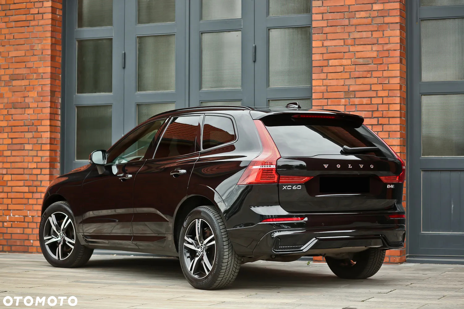 Volvo XC 60 B4 D AWD Geartronic RDesign - 12