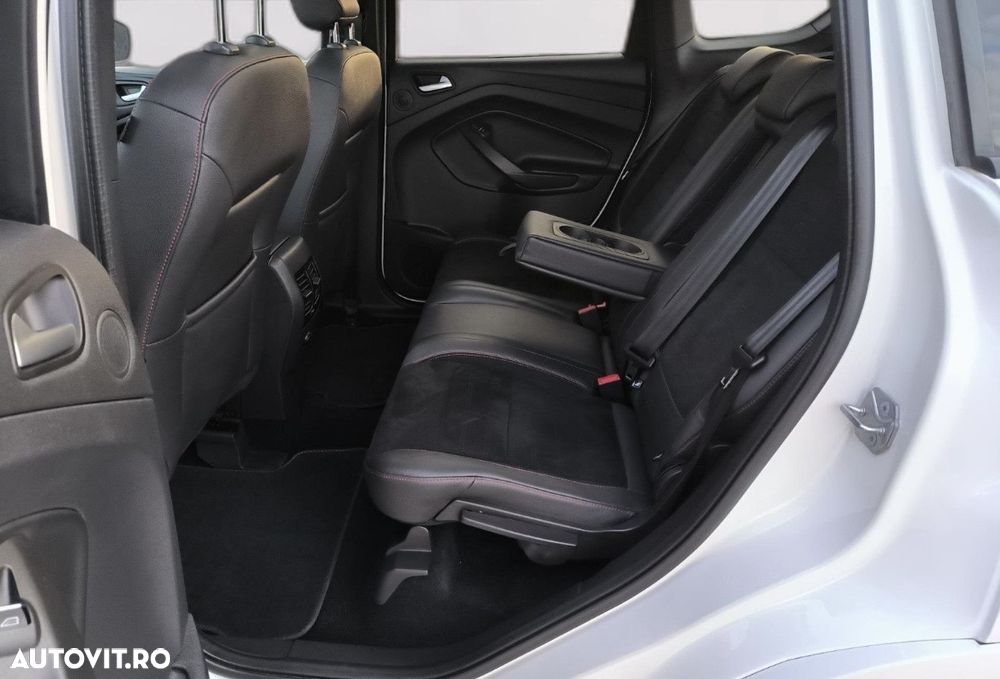 Ford Kuga 2.0 TDCi 4x4 Aut. ST-Line - 8