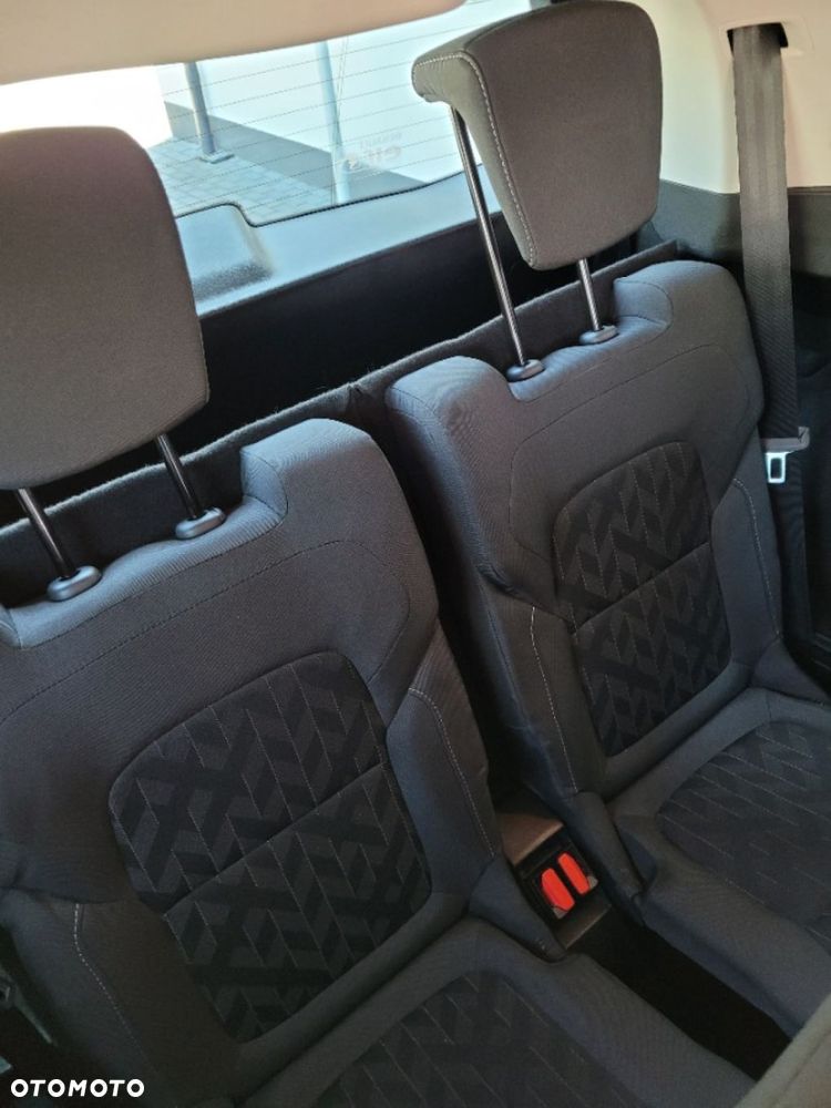 Renault Grand Scenic ENERGY TCe 140 LIMITED - 17