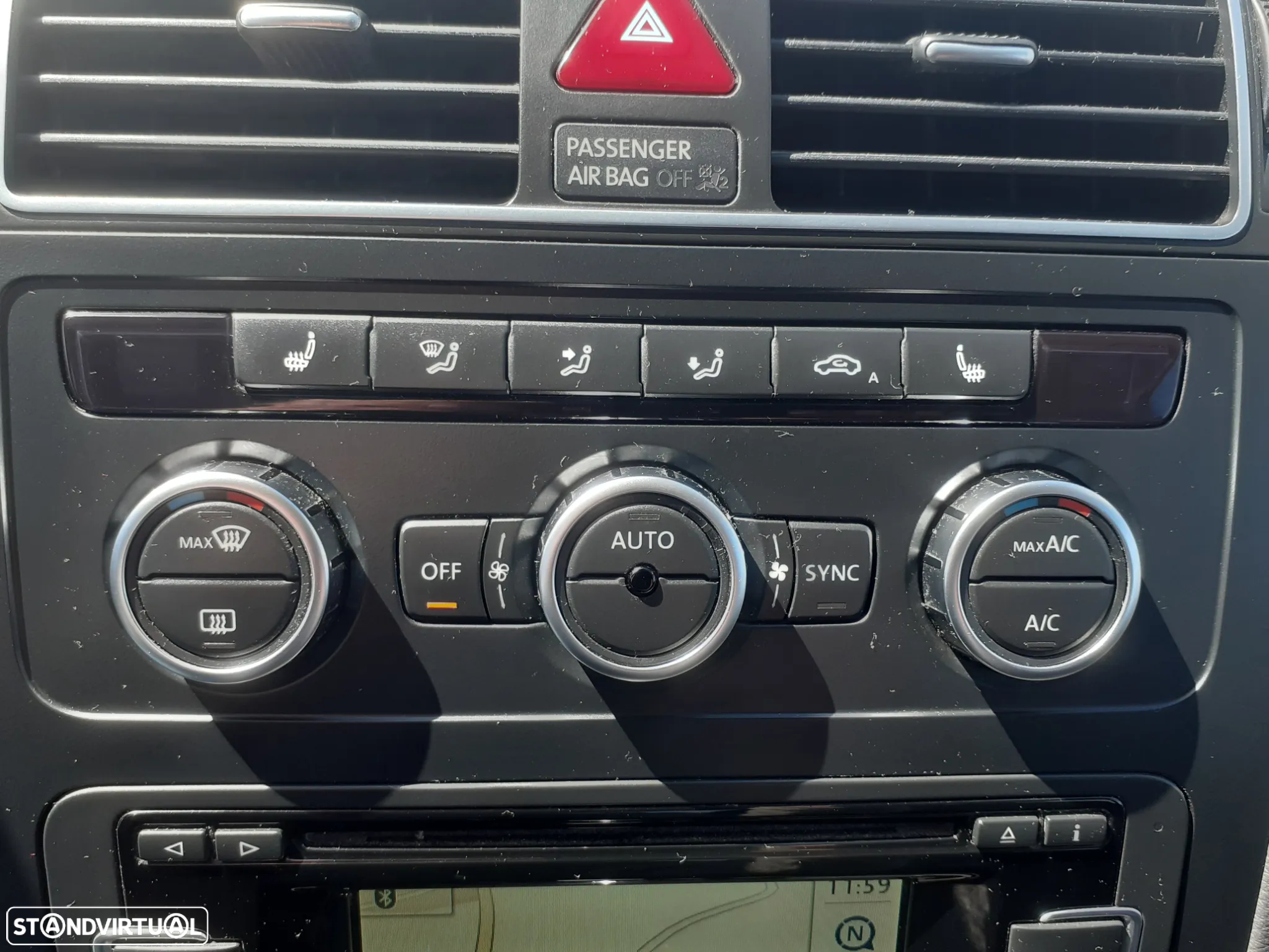 VW Touran 1.6 TDI DPF BlueMotion Cup - 12
