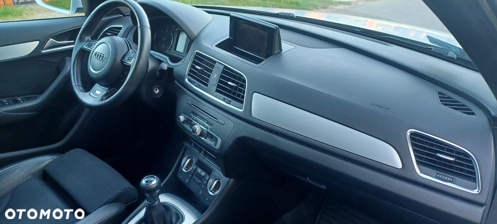 Audi Q3 2.0 TDI Edycja Specjalna - 34
