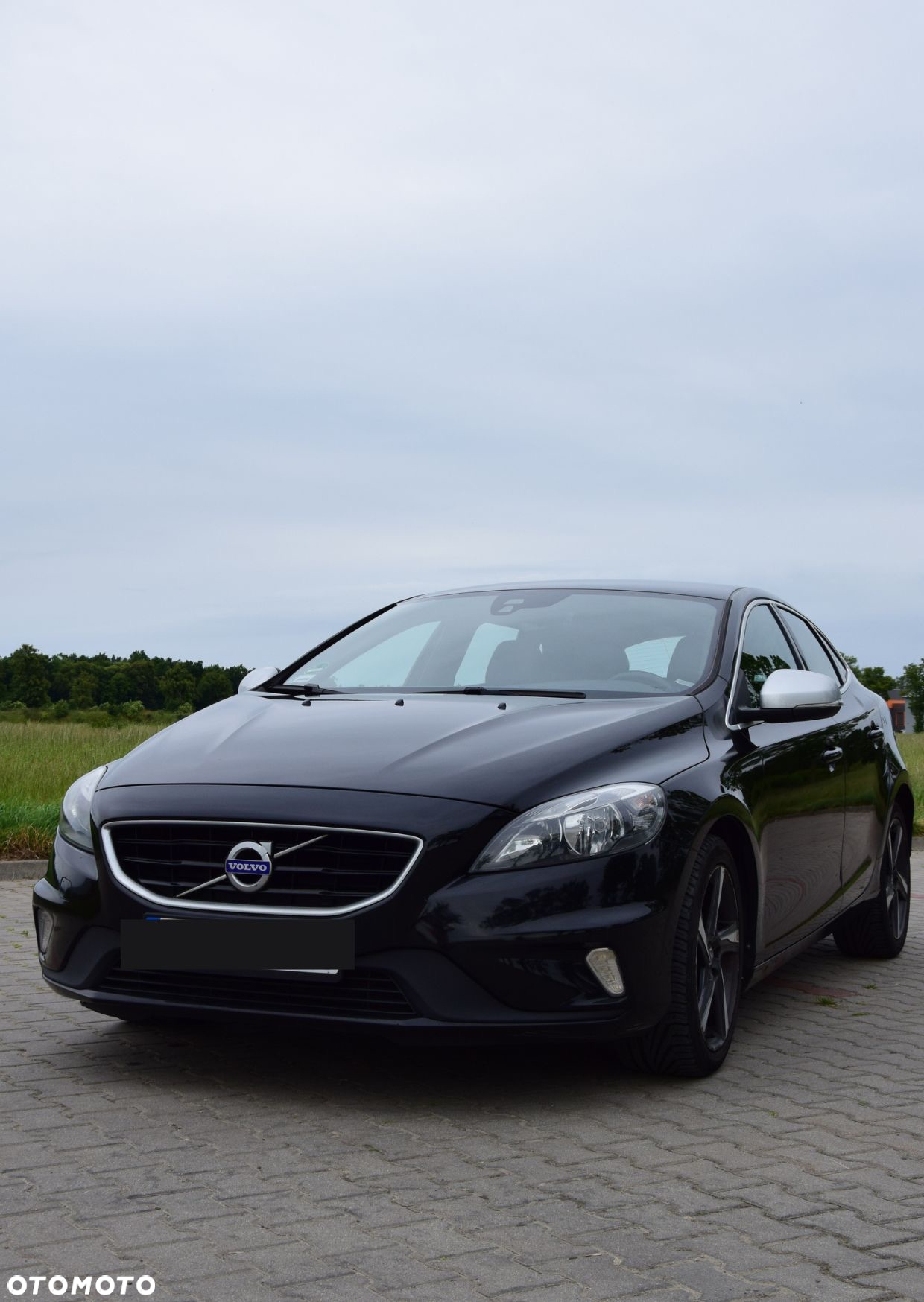 Volvo V40 D3 Drive-E R-Design Kinetic - 9