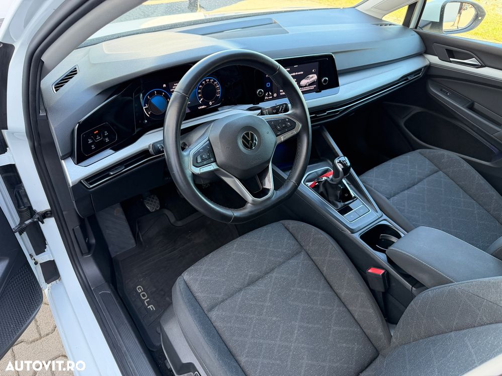 Volkswagen Golf 2.0 TDI Life - 23