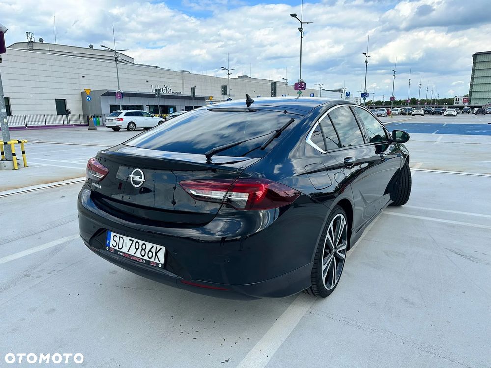 Opel Insignia 2.0 CDTI Innovation S&S - 11
