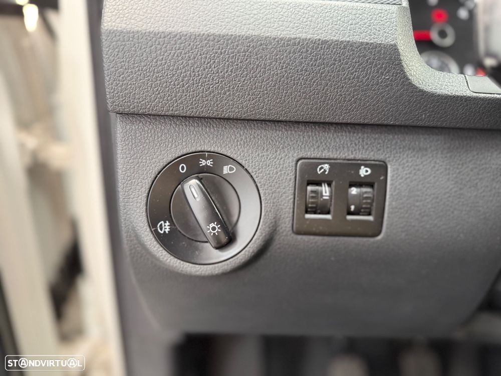 VW Caddy 2.0 TDI - 8