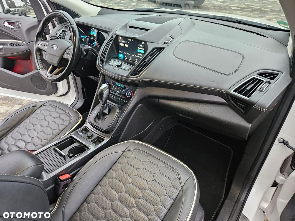 Ford Kuga 2.0 TDCi 4x4 Vignale - 11