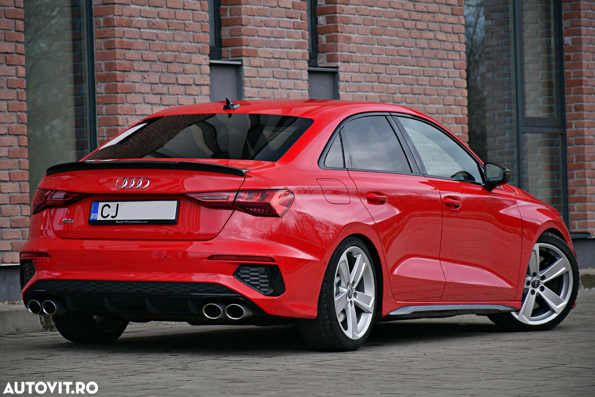 Audi S3 TFSI quattro S tronic - 8