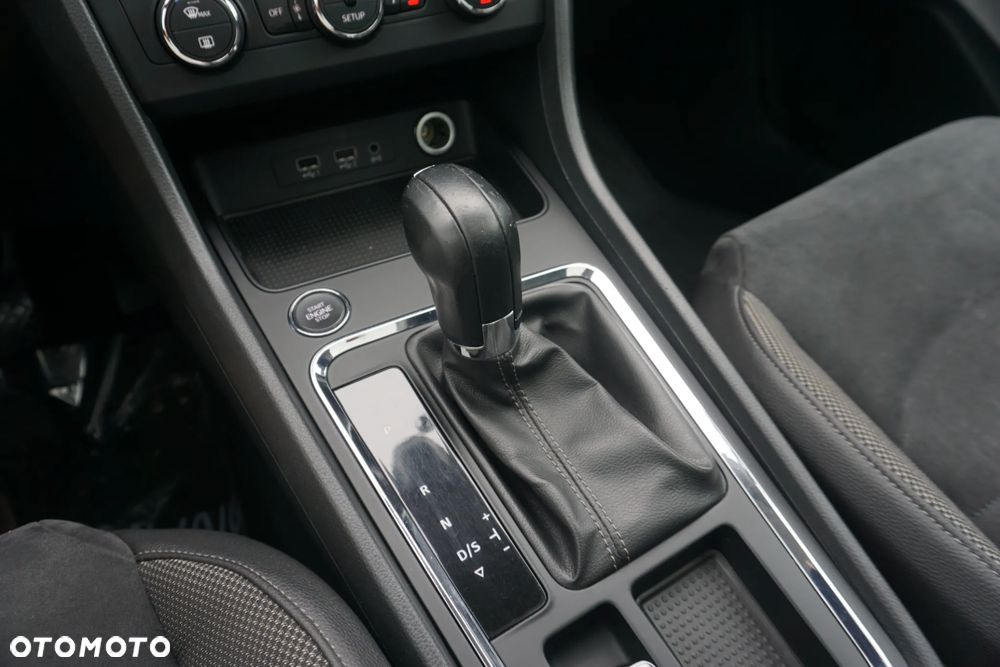 Seat Ateca 1.4 ECO TSI DSG STYLE - 23