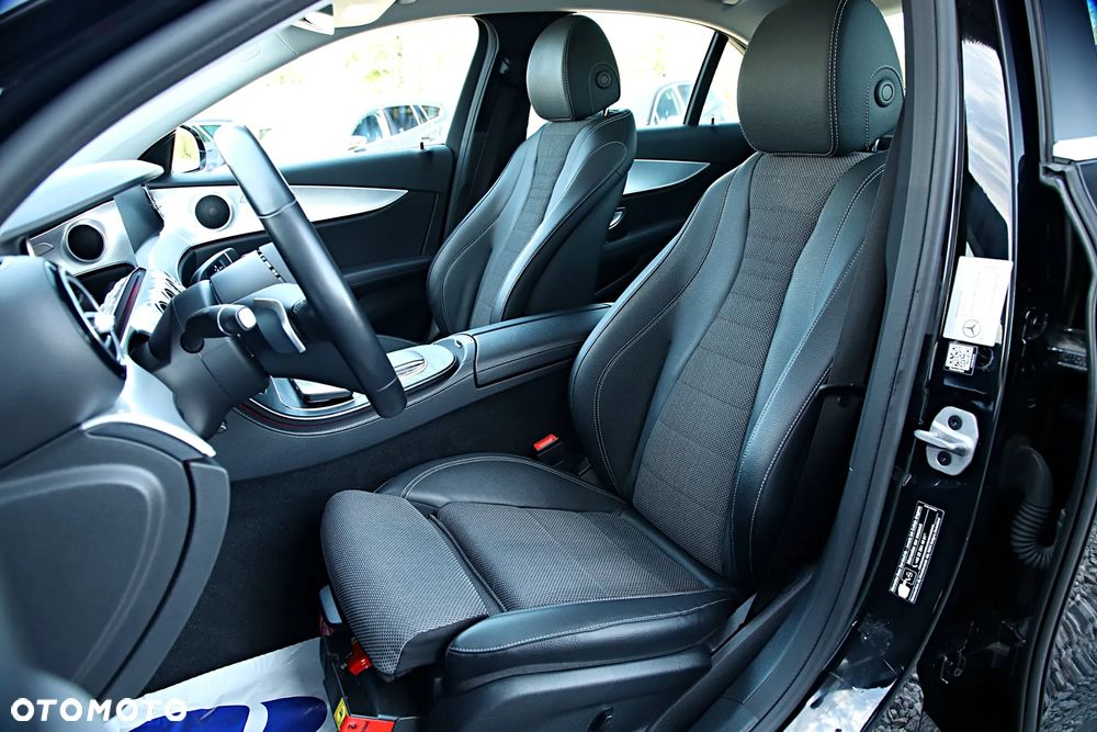 Mercedes-Benz Klasa E 220 d 4-Matic Avantgarde - 15