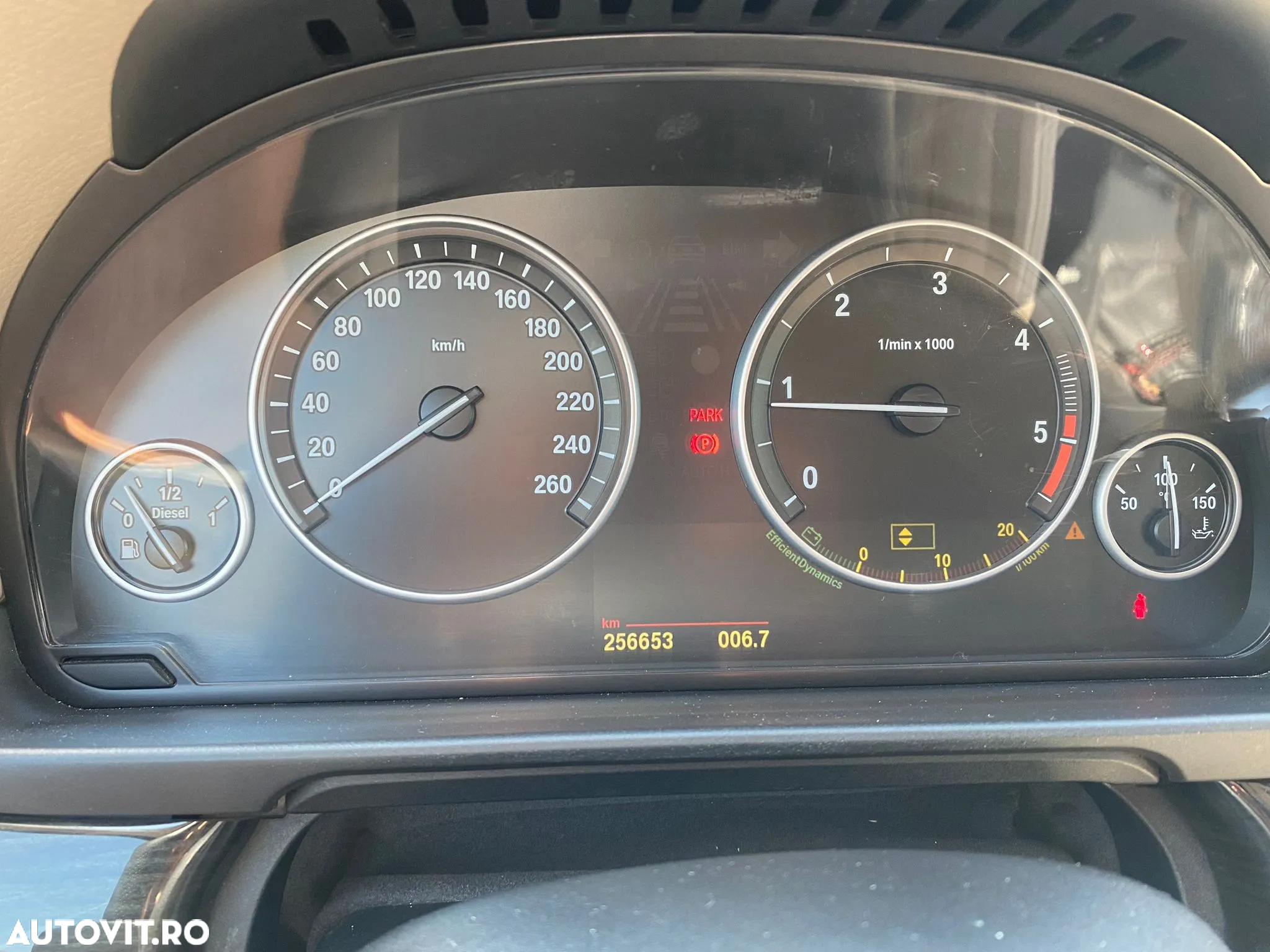 BMW Seria 5 520d - 22
