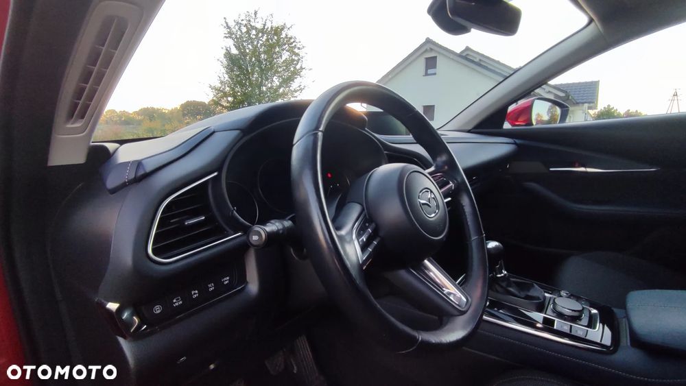 Mazda CX-30 2.0 mHEV Hikari 2WD - 28