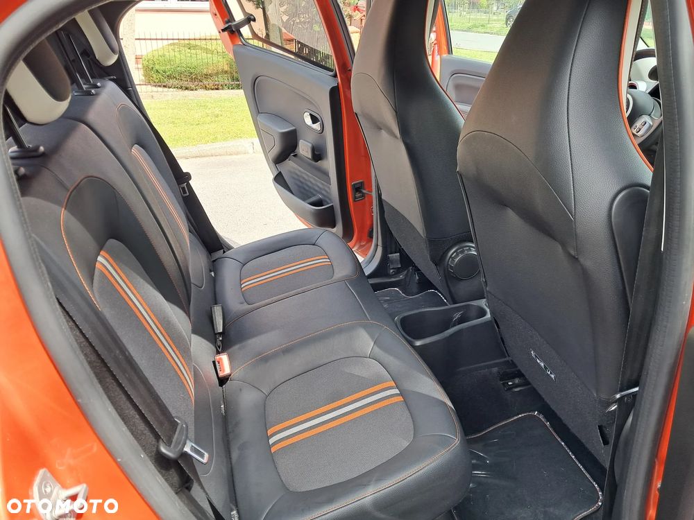 Renault Twingo Energy TCe 110 GT - 23