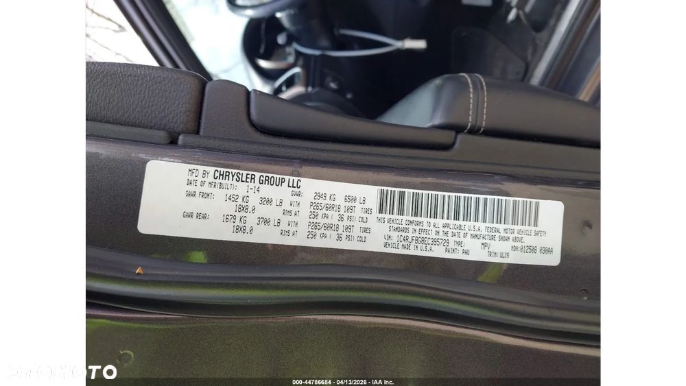 Jeep Grand Cherokee - 12