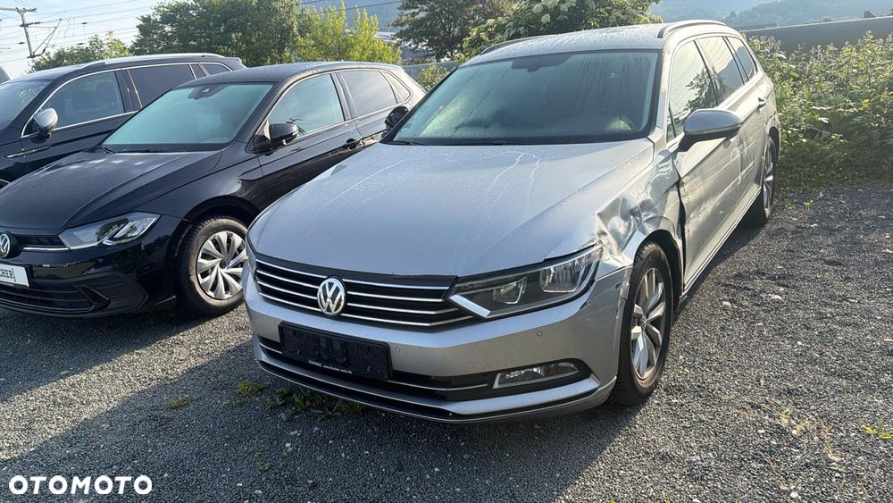 Volkswagen Passat 2.0 TDI (BlueMotion Technology) Highline - 1