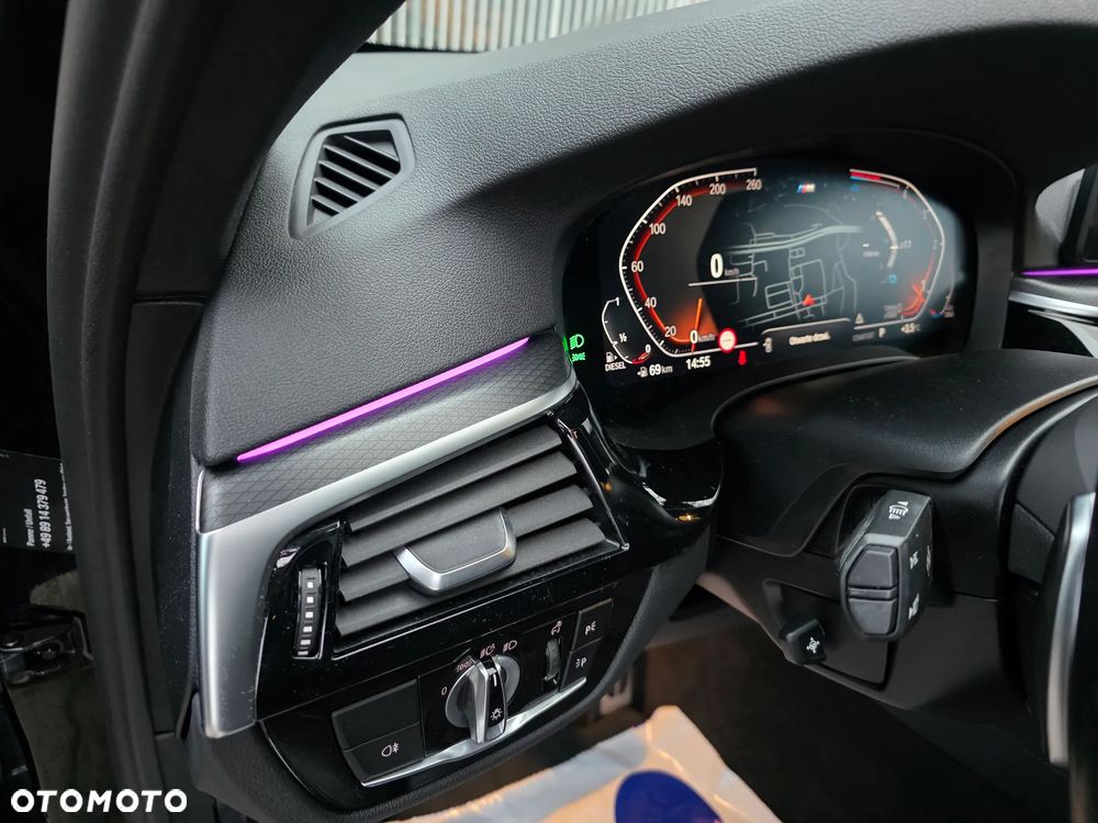 BMW Seria 5 520d M Sport sport - 7