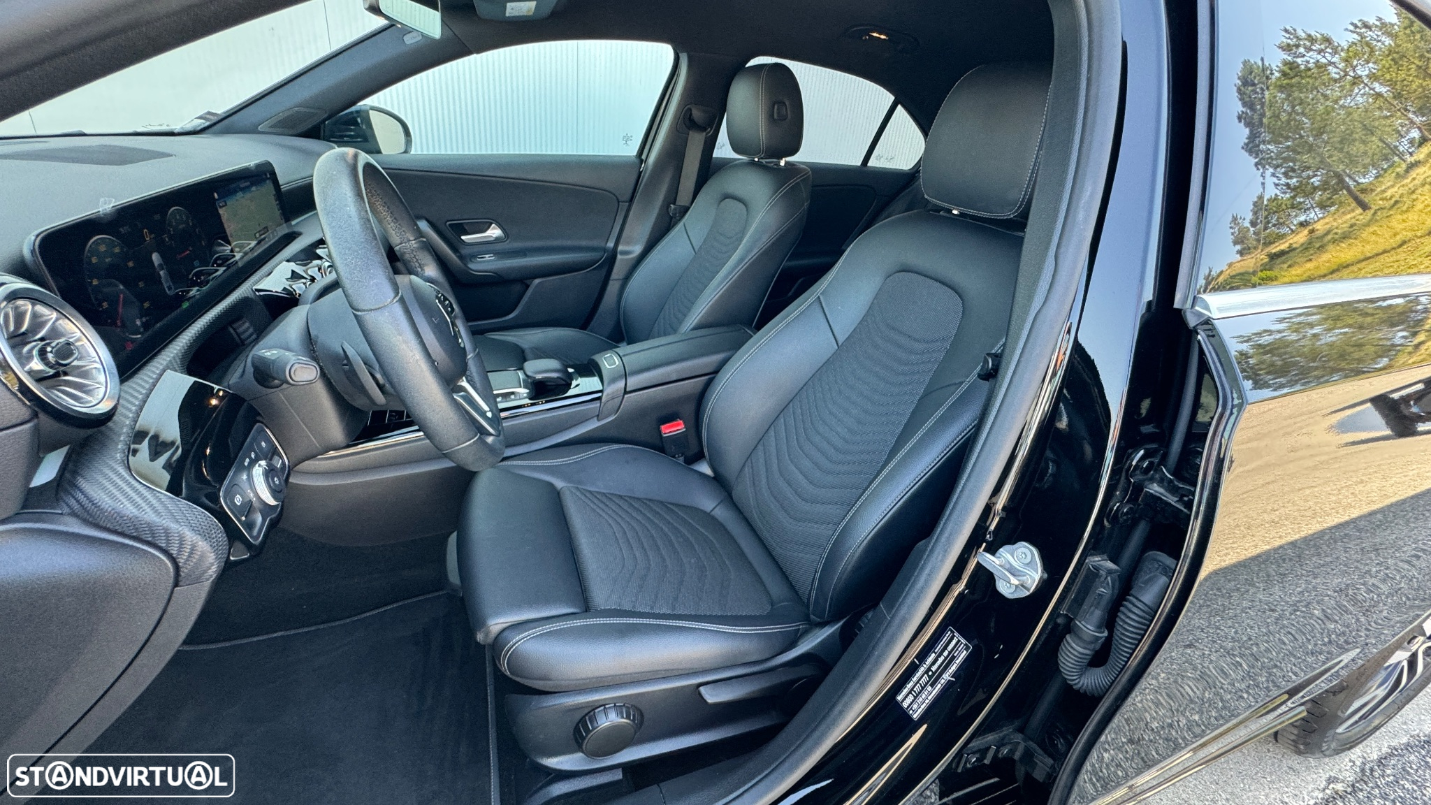 Mercedes-Benz A 250 Limousine e Style Plus - 34