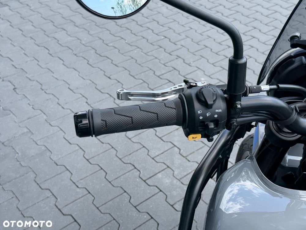 Royal Enfield Himalayan - 23